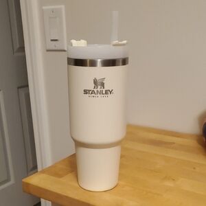 Stanley 30oz H2O Flowstate Travel Tumbler